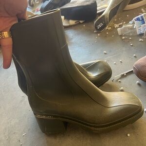 Women’s Chunky Heel Rain Boot - Olive Green